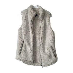 Love tree vest